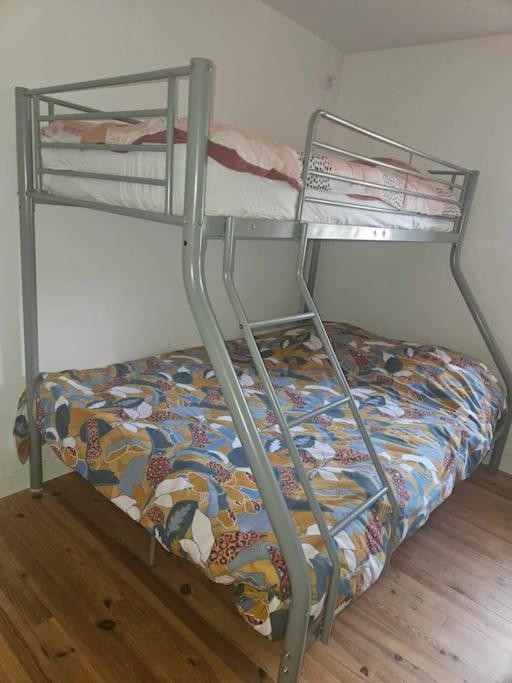 "La Tour", Logement Cosy, Au Calme Vertrieu Dış mekan fotoğraf